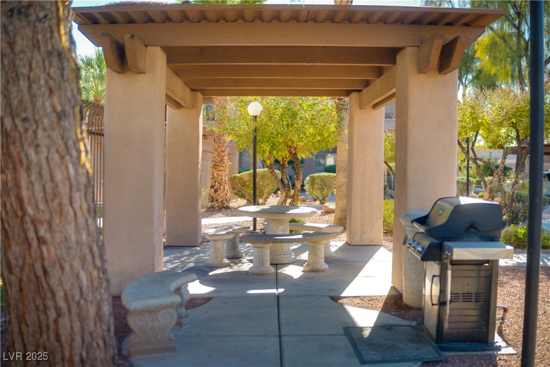 5751 East Hacienda Avenue 256