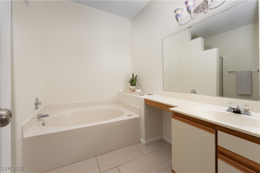 5751 East Hacienda Avenue 256