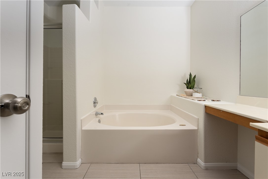 5751 East Hacienda Avenue 256