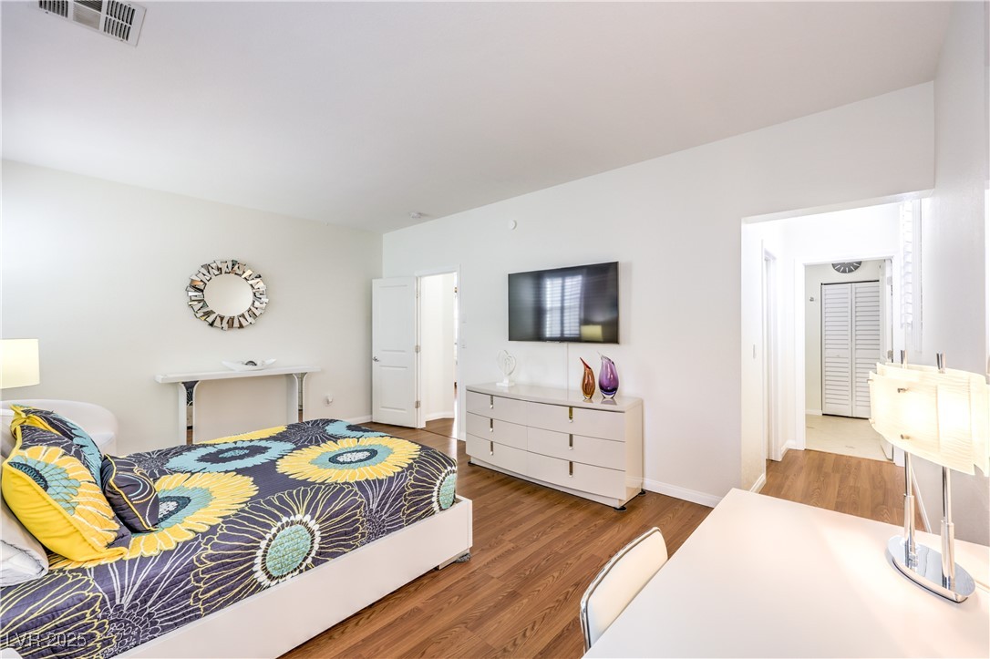 10939 Castle Fountain Street