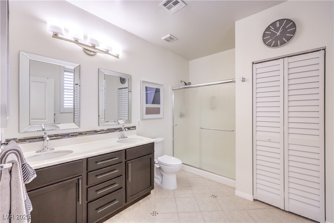 10939 Castle Fountain Street