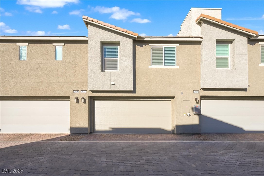 2642 Blizzard Blue Court
