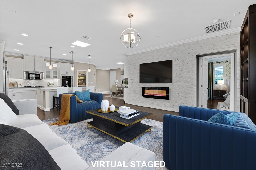 12243 Kings Eagle Street