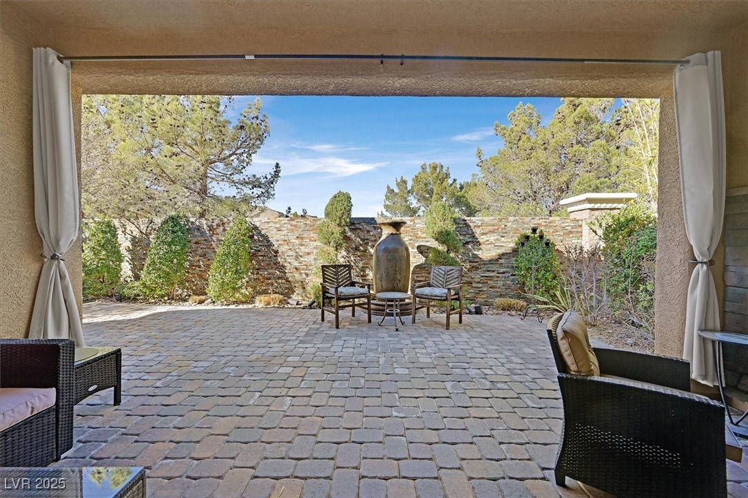 12243 Kings Eagle Street