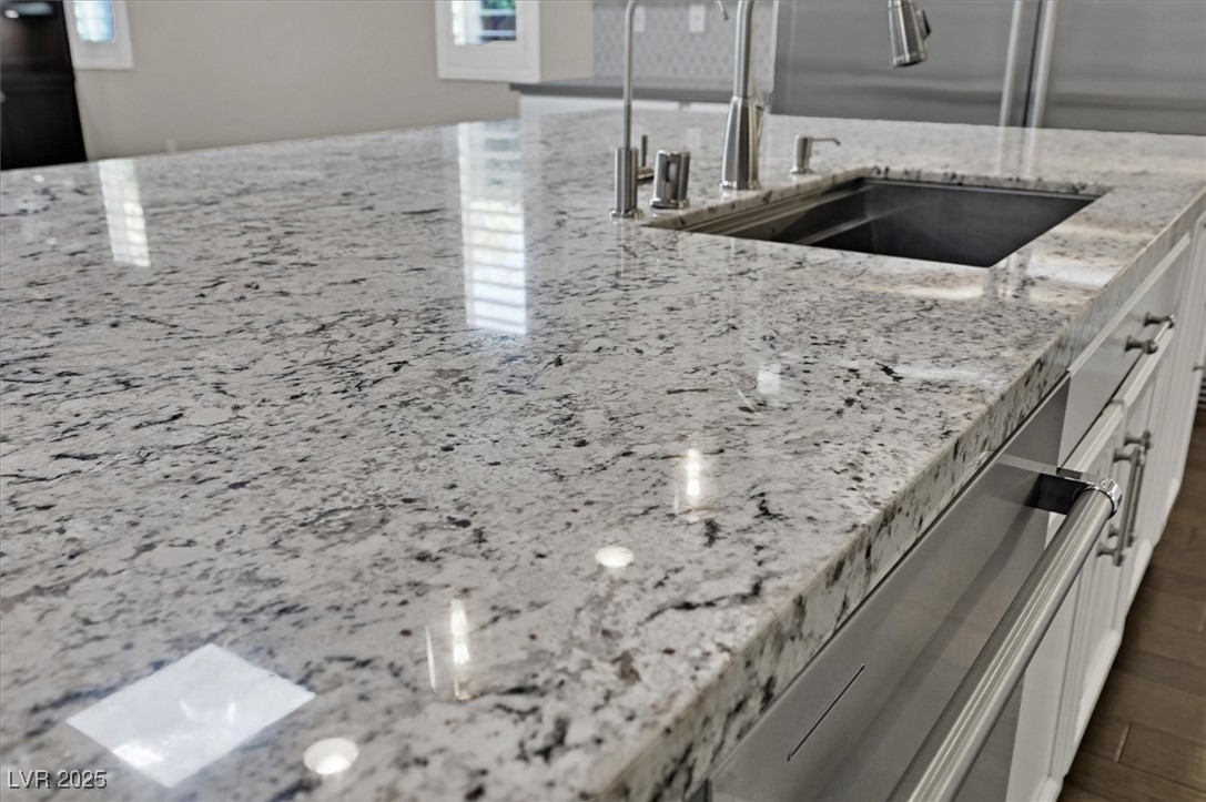 12243 Kings Eagle Street