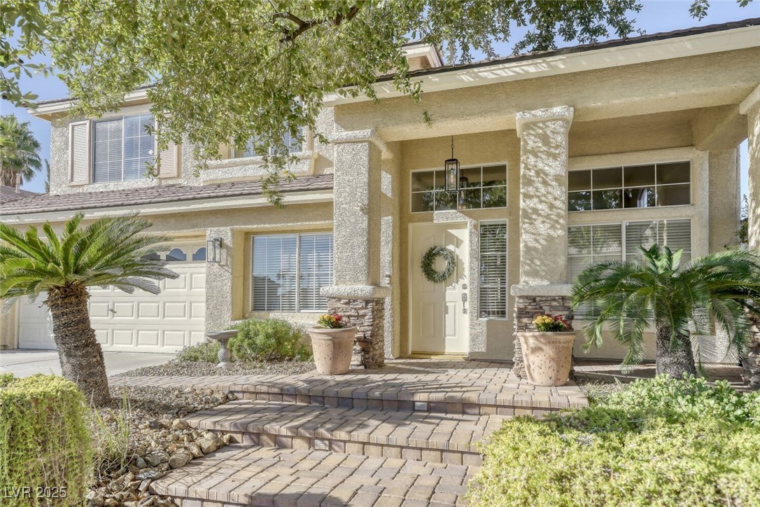 2412 La Sierra Street