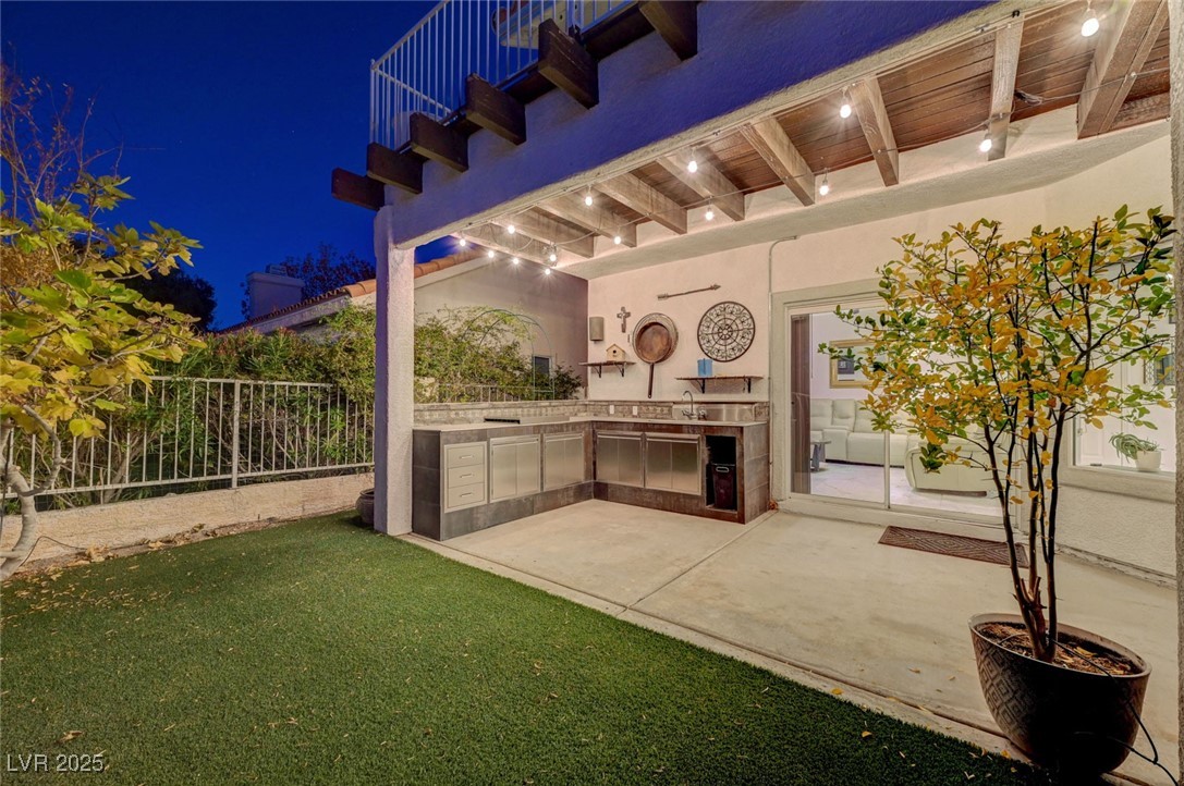 5041 Portraits Place