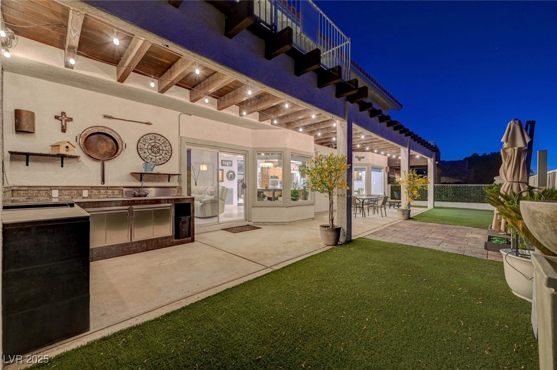 5041 Portraits Place