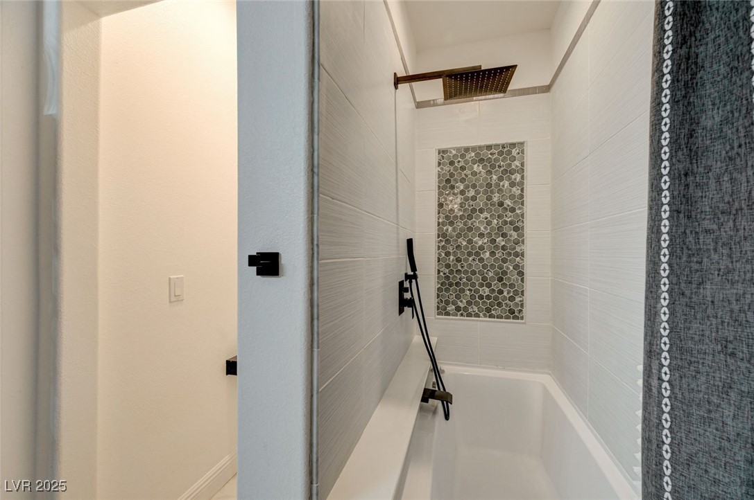 5041 Portraits Place