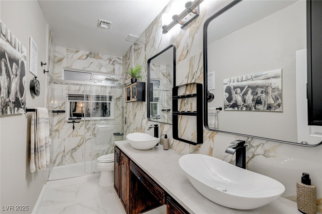 5041 Portraits Place