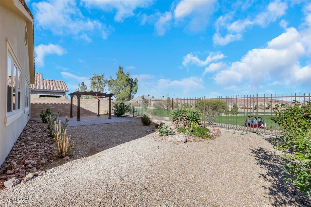 496 Punto Vallata Drive