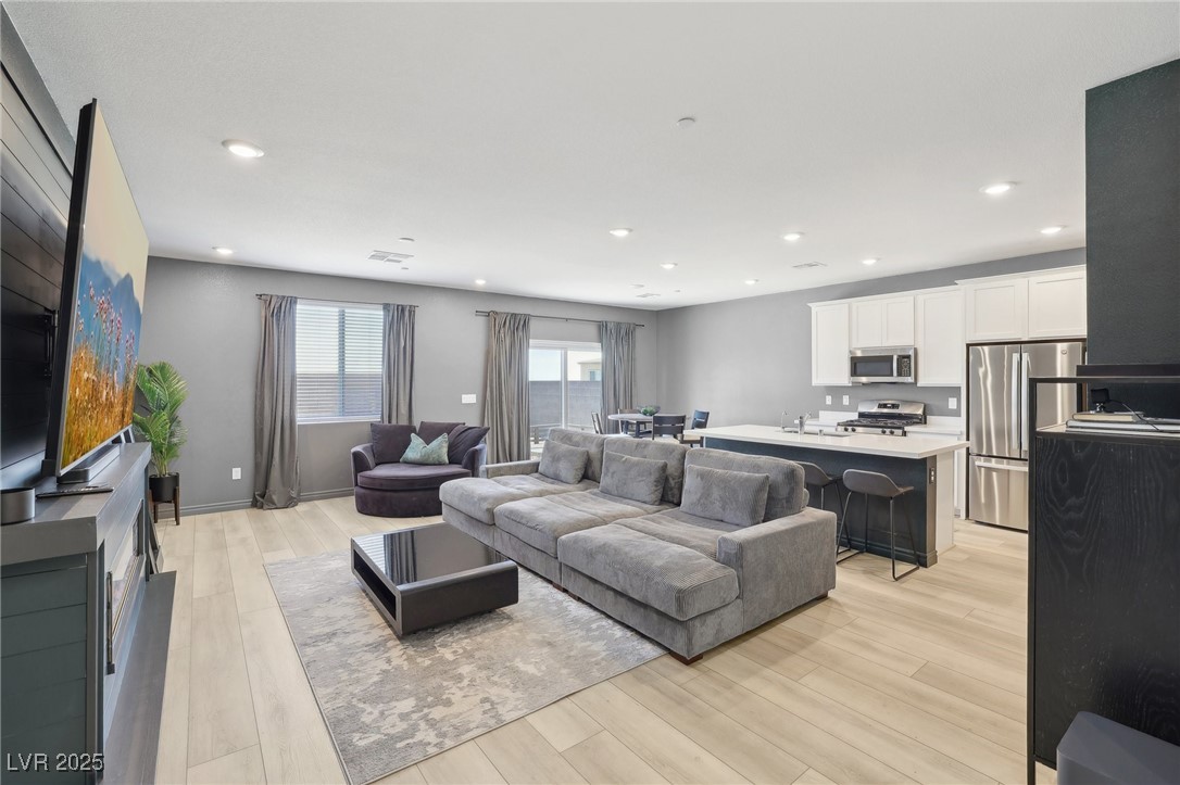 9714 Harper Edge Street