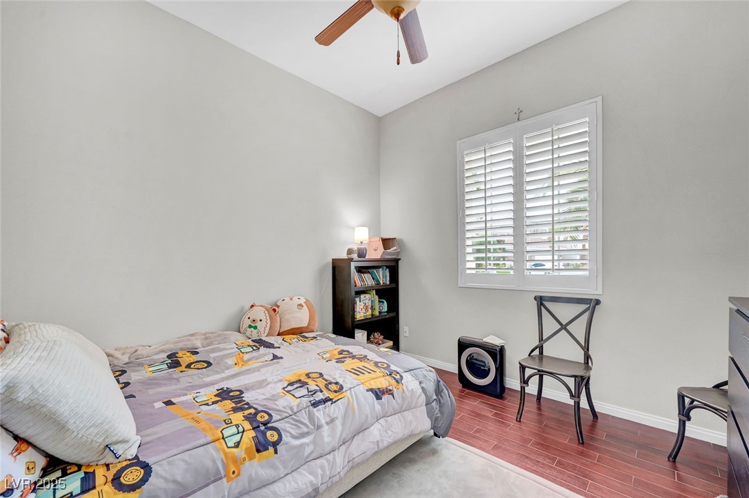 8809 Las Olivas Avenue