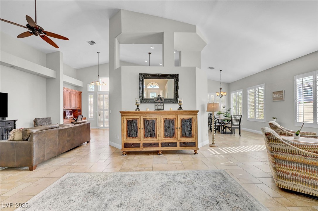 8809 Las Olivas Avenue