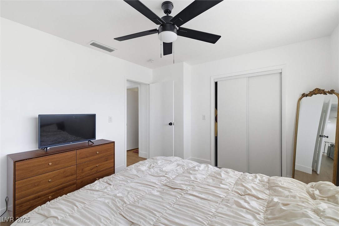 1521 Elizabeth Avenue 4