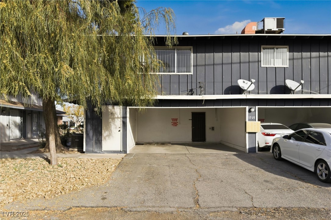 1521 Elizabeth Avenue 4