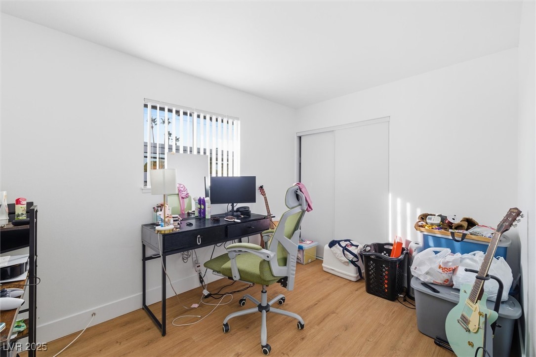 1521 Elizabeth Avenue 4