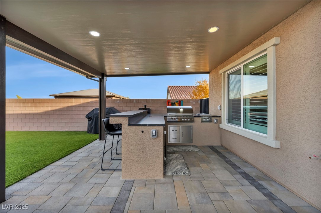 10164 Sweet Holly Place