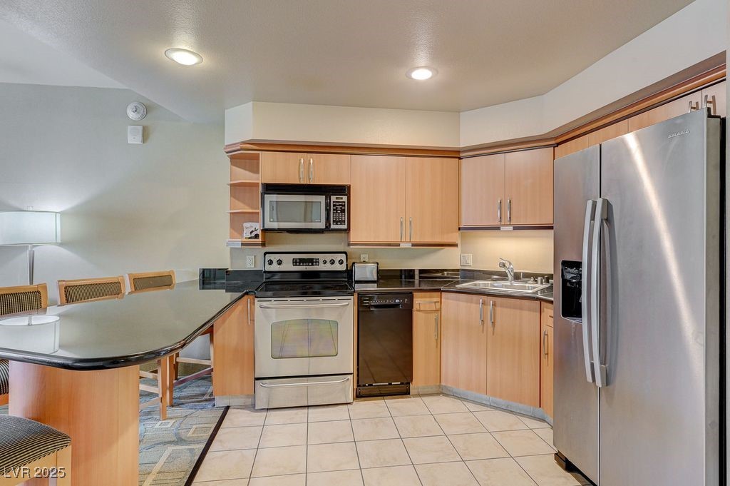 211 East Flamingo Road 601