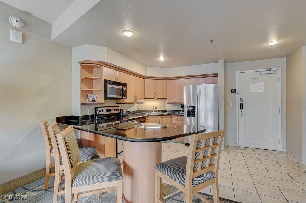 211 East Flamingo Road 601