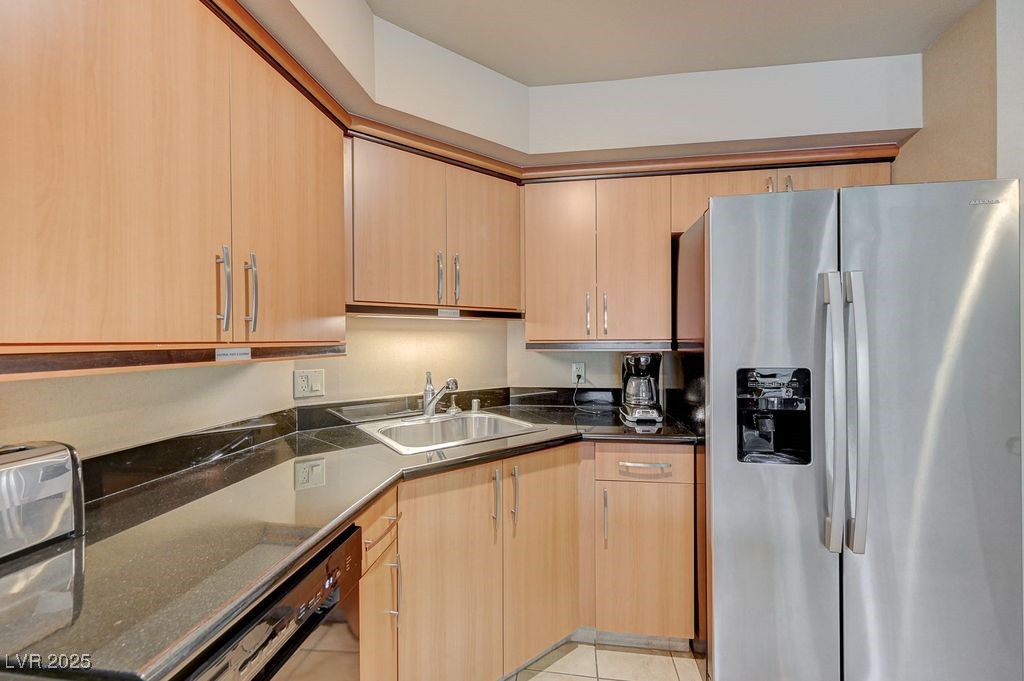 211 East Flamingo Road 601