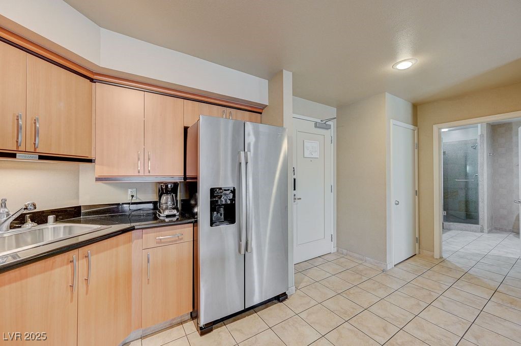 211 East Flamingo Road 601