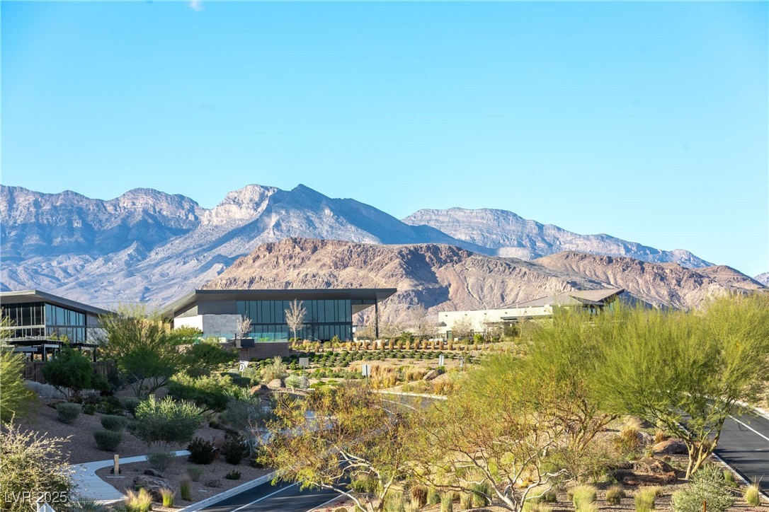 5364 Succulent Rose Drive