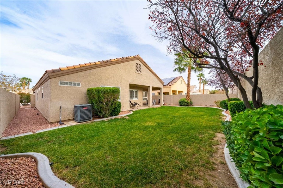 8033 Summer Harvest Avenue