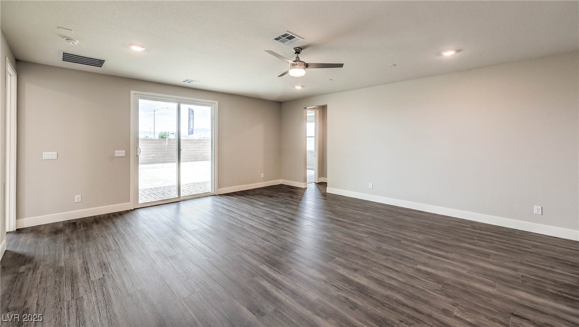 1521 Kaylis Cove Place 15