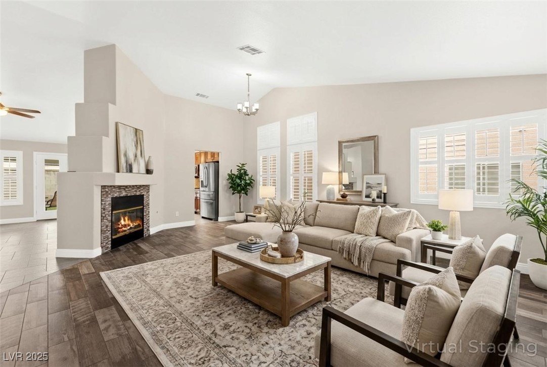 7804 Thorne Pine Avenue