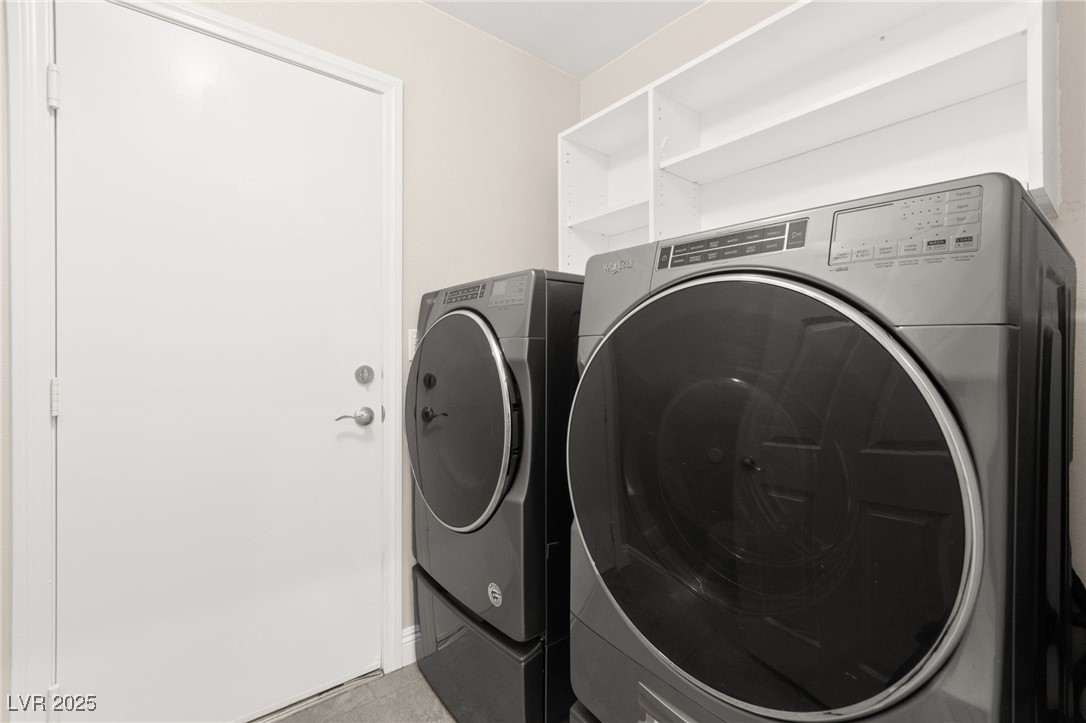 7804 Thorne Pine Avenue