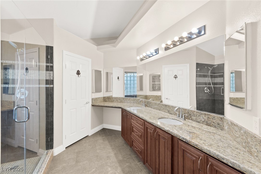 7804 Thorne Pine Avenue