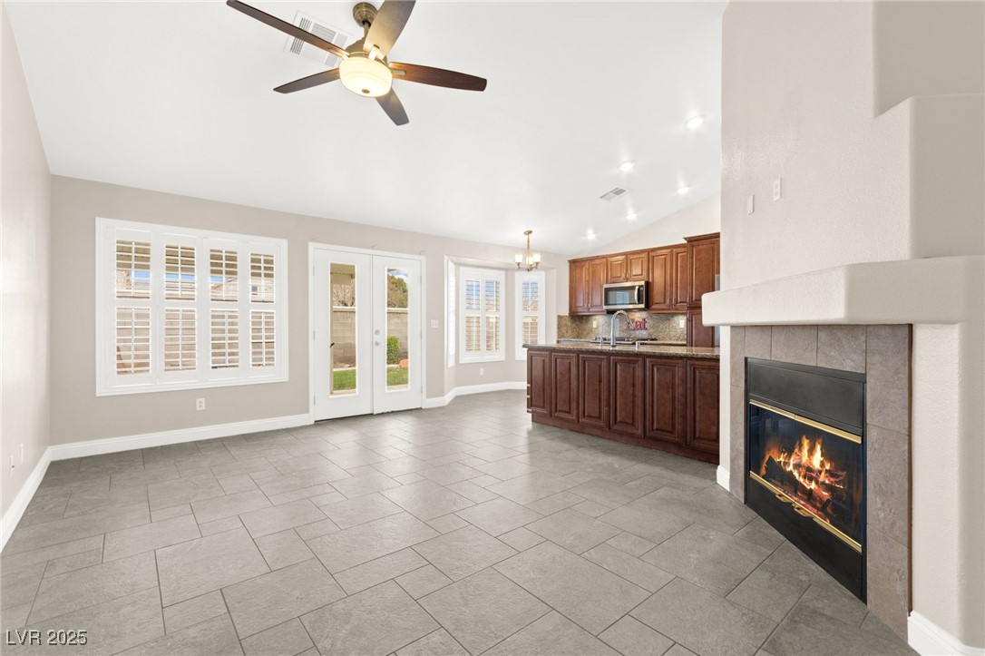 7804 Thorne Pine Avenue