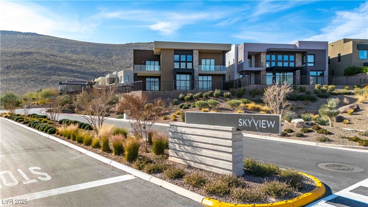 5364 Succulent Rose Drive