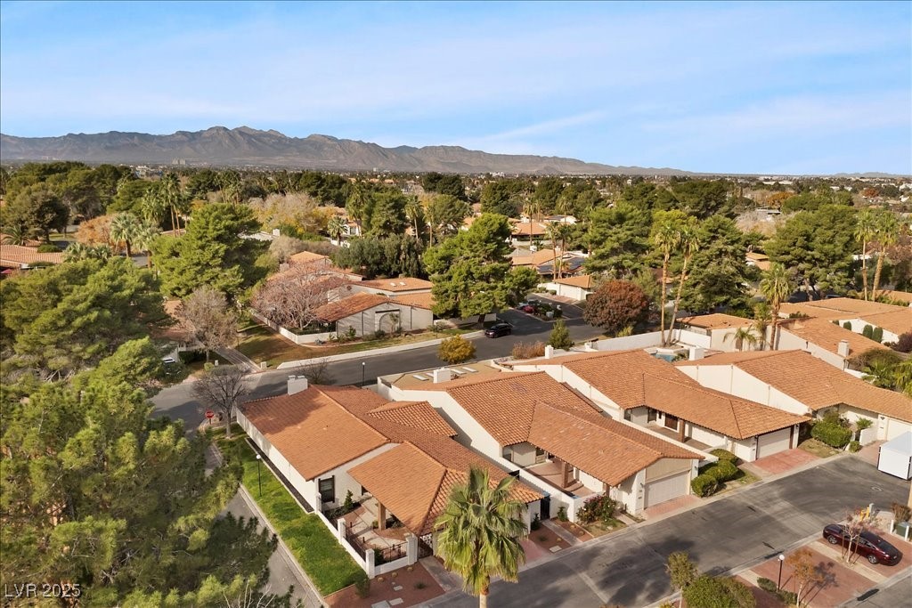 1912 Plaza De La Cruz