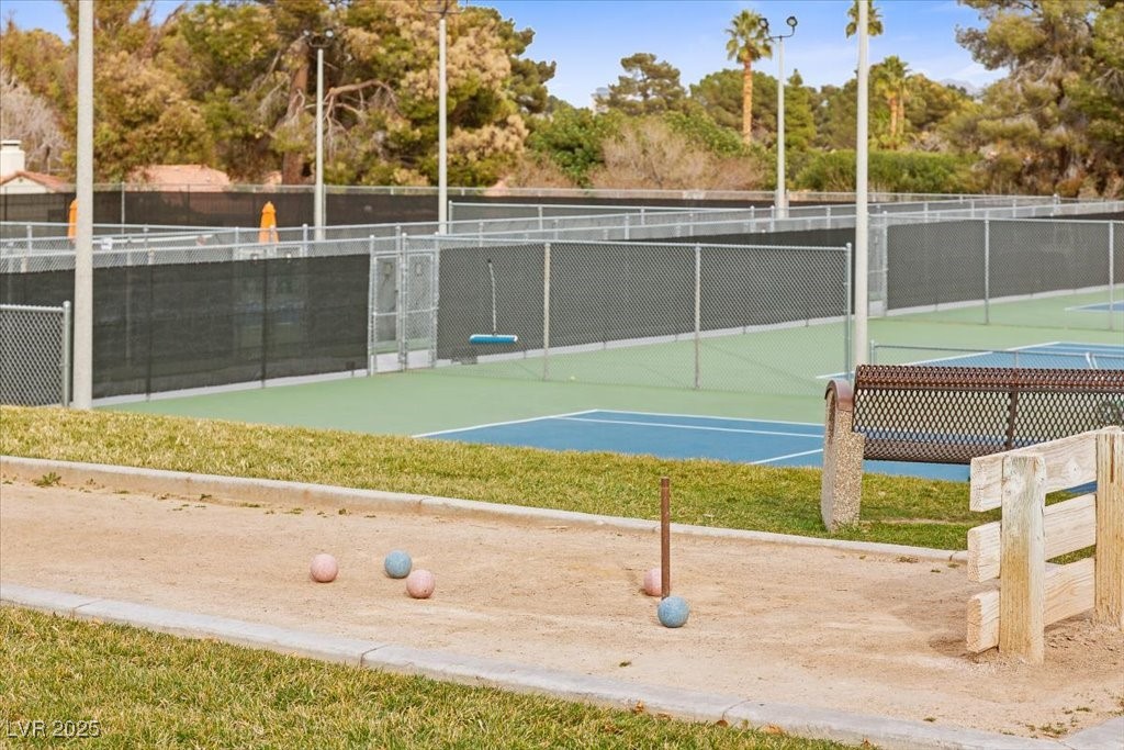 1912 Plaza De La Cruz