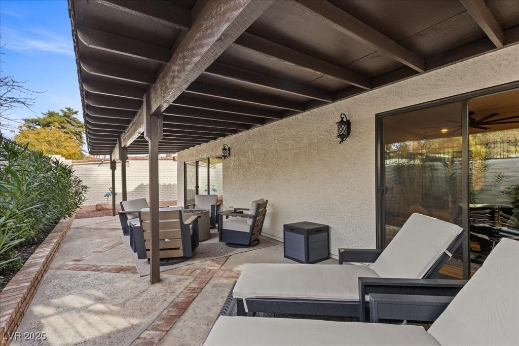 1912 Plaza De La Cruz