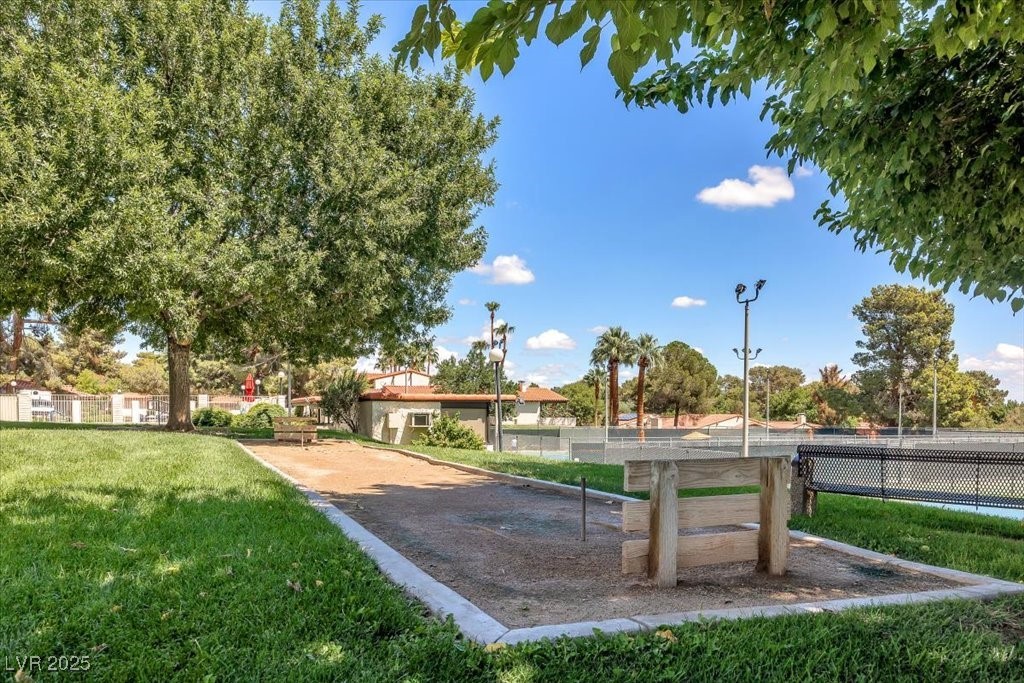 1912 Plaza De La Cruz