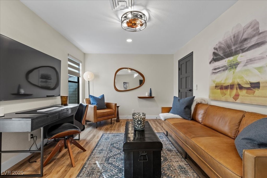 1912 Plaza De La Cruz