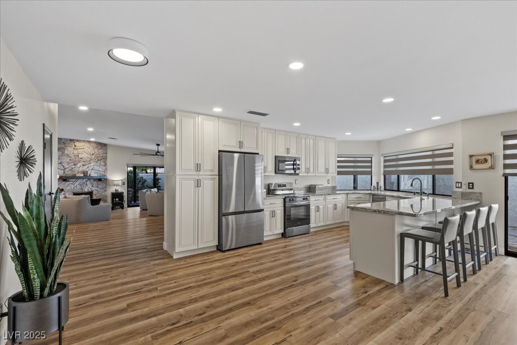 1912 Plaza De La Cruz