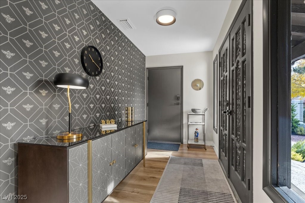 1912 Plaza De La Cruz