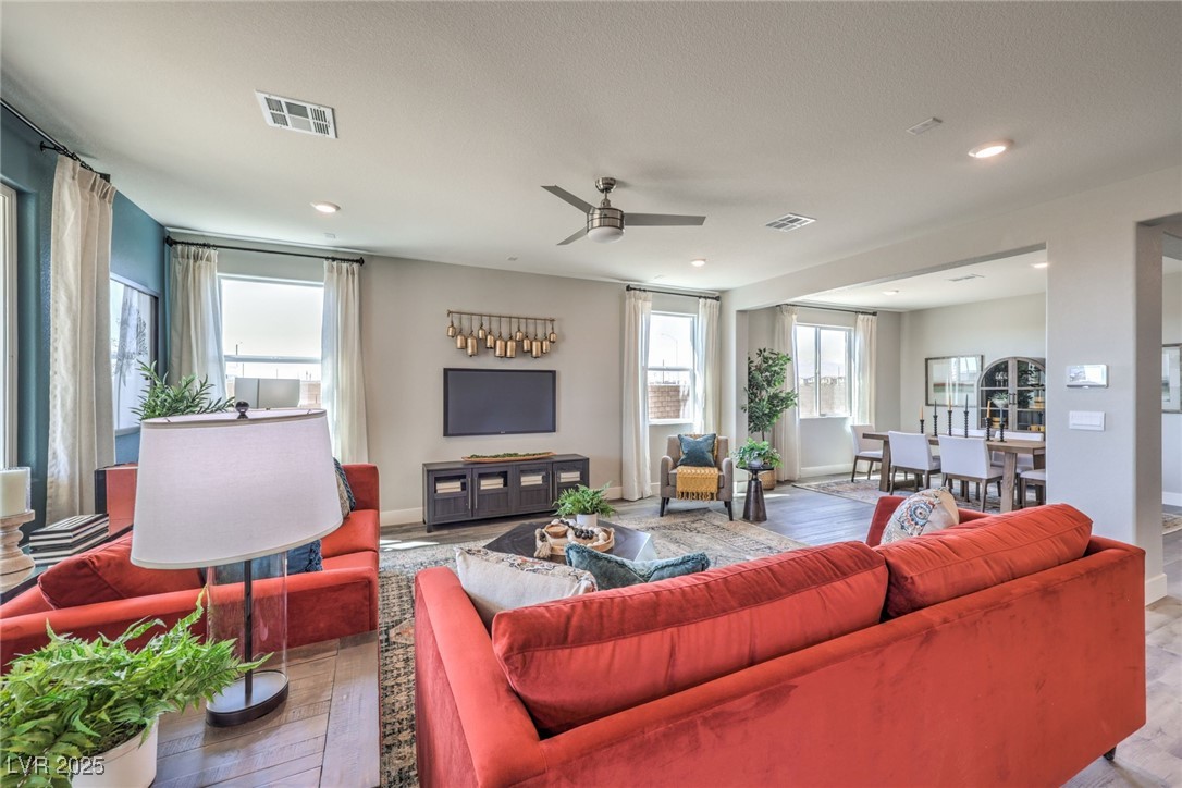 1509 Kaylis Cove Place 13