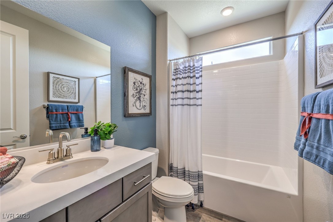 1509 Kaylis Cove Place 13