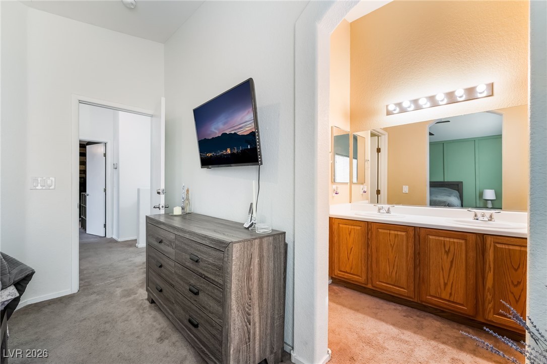 2581 Velez Valley Way