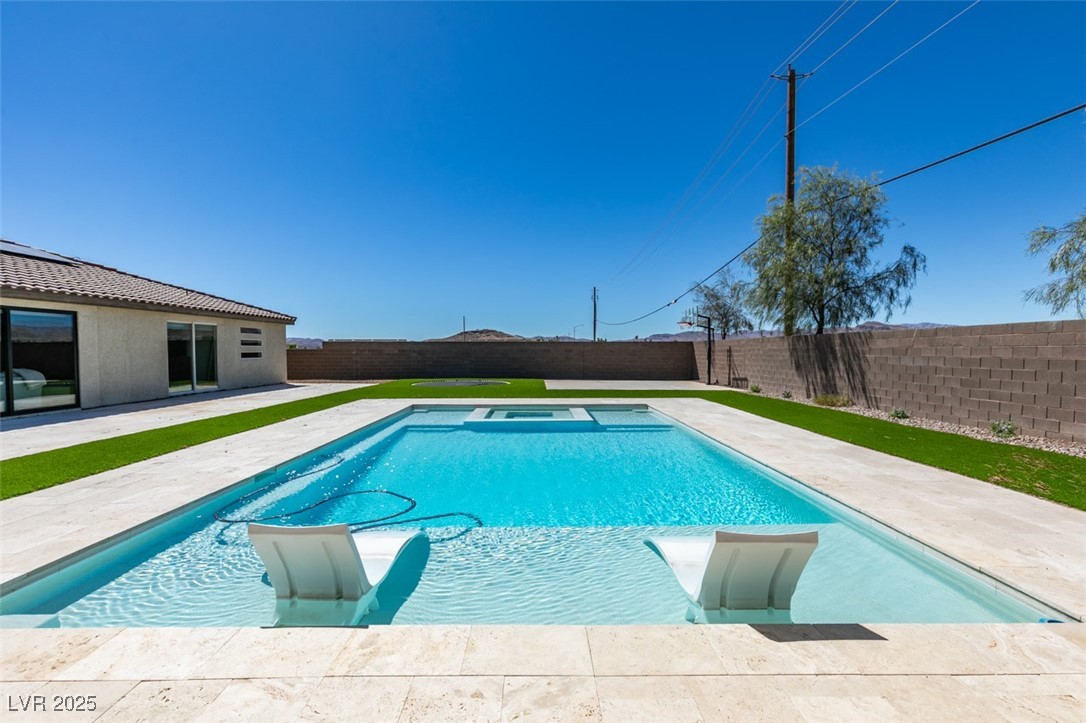 8741 Grand Pass Court