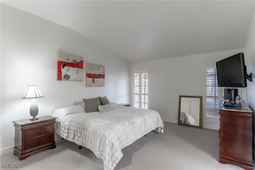 4825 Winterset Drive