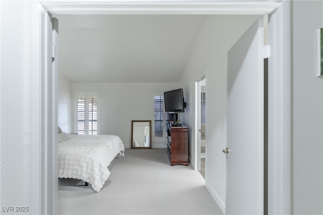 4825 Winterset Drive