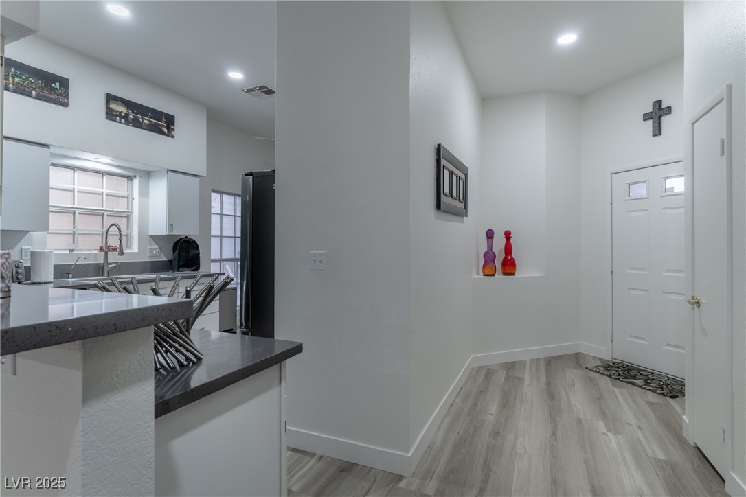 4825 Winterset Drive