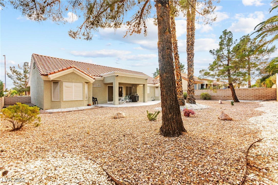 2817 Lotus Hill Drive