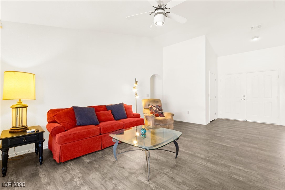 2817 Lotus Hill Drive